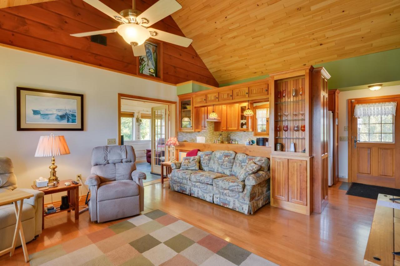 Warm And Cozy Clayton Cabin Near St Lawrence River! Buitenkant foto