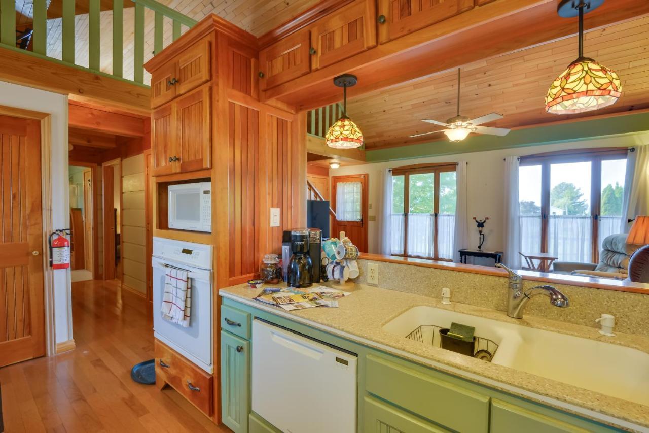 Warm And Cozy Clayton Cabin Near St Lawrence River! Buitenkant foto