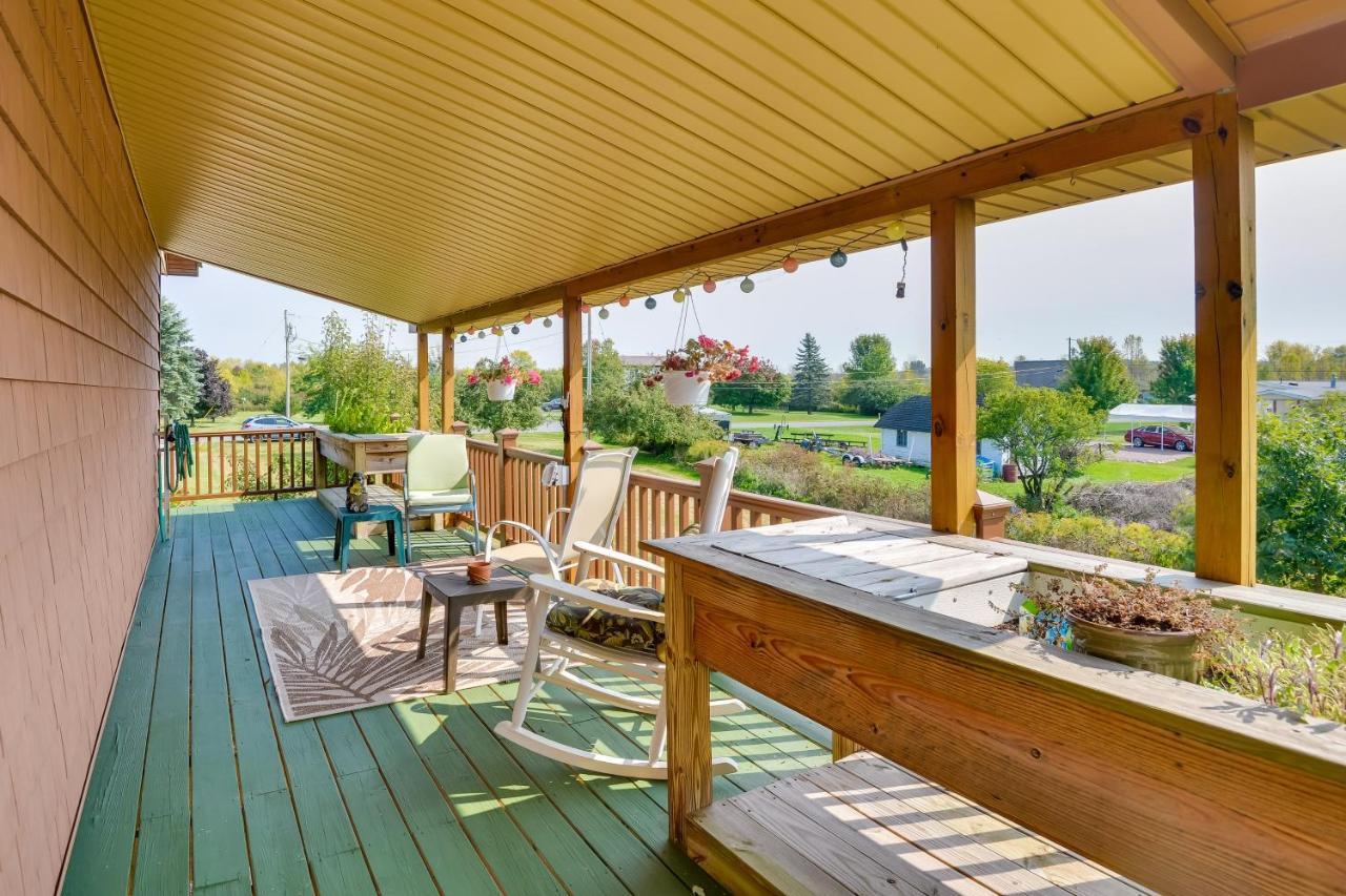 Warm And Cozy Clayton Cabin Near St Lawrence River! Buitenkant foto