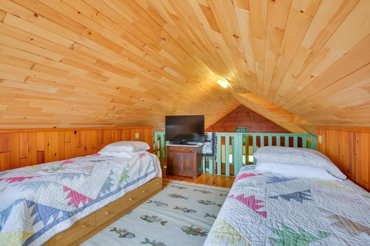 Warm And Cozy Clayton Cabin Near St Lawrence River! Buitenkant foto